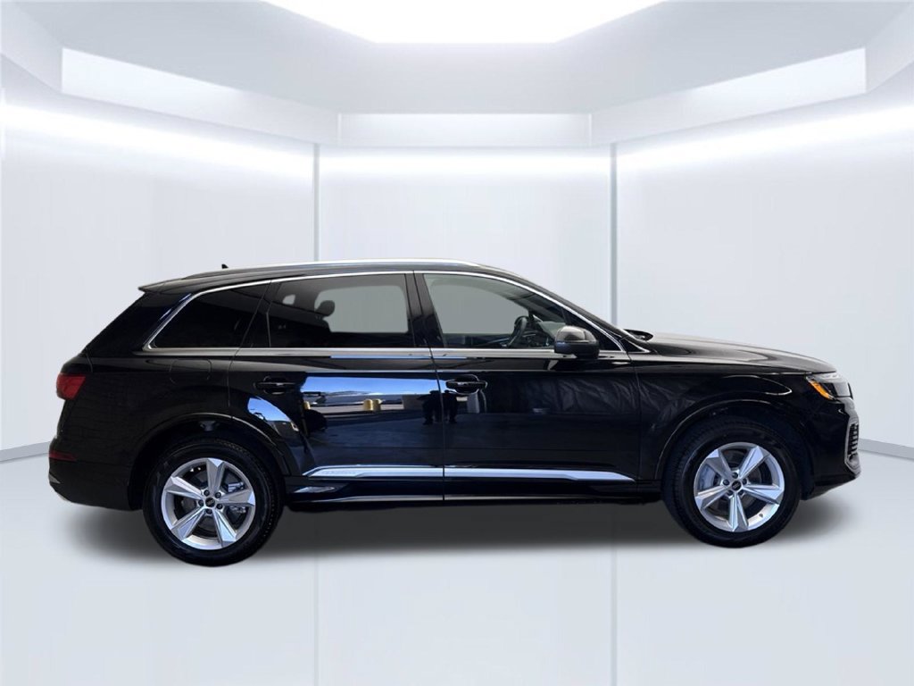 Used 2026 Audi Q7 3.0T Premium AWD/4WD image 9