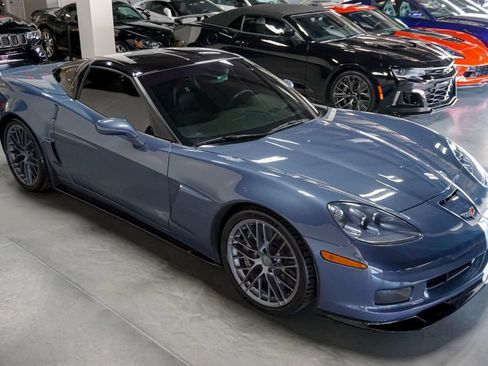 Used 2011 Chevrolet Corvette Z06 RWD image 46