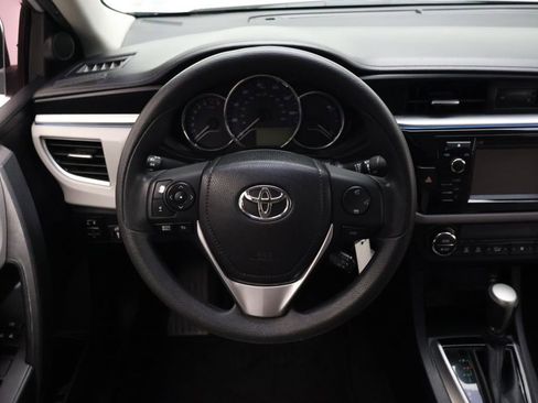 Used 2014 Toyota Corolla LE FWD image 23