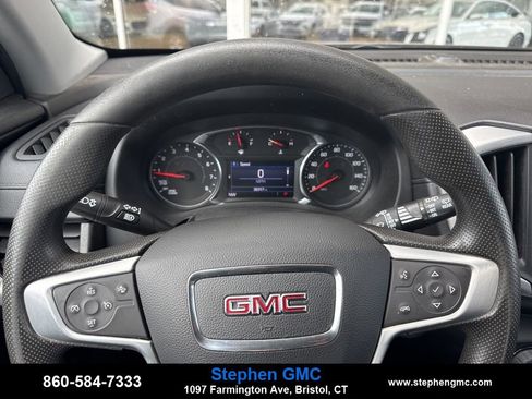 Used 2022 GMC Terrain SLE w/ Driver Convenience Package AWD/4WD image 16