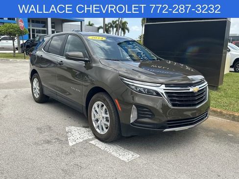 Used 2024 Chevrolet Equinox LT w/ LPO, Floor Liner Package FWD image 4