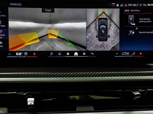 Used 2024 BMW X7 M60i w/ Executive Package image 39