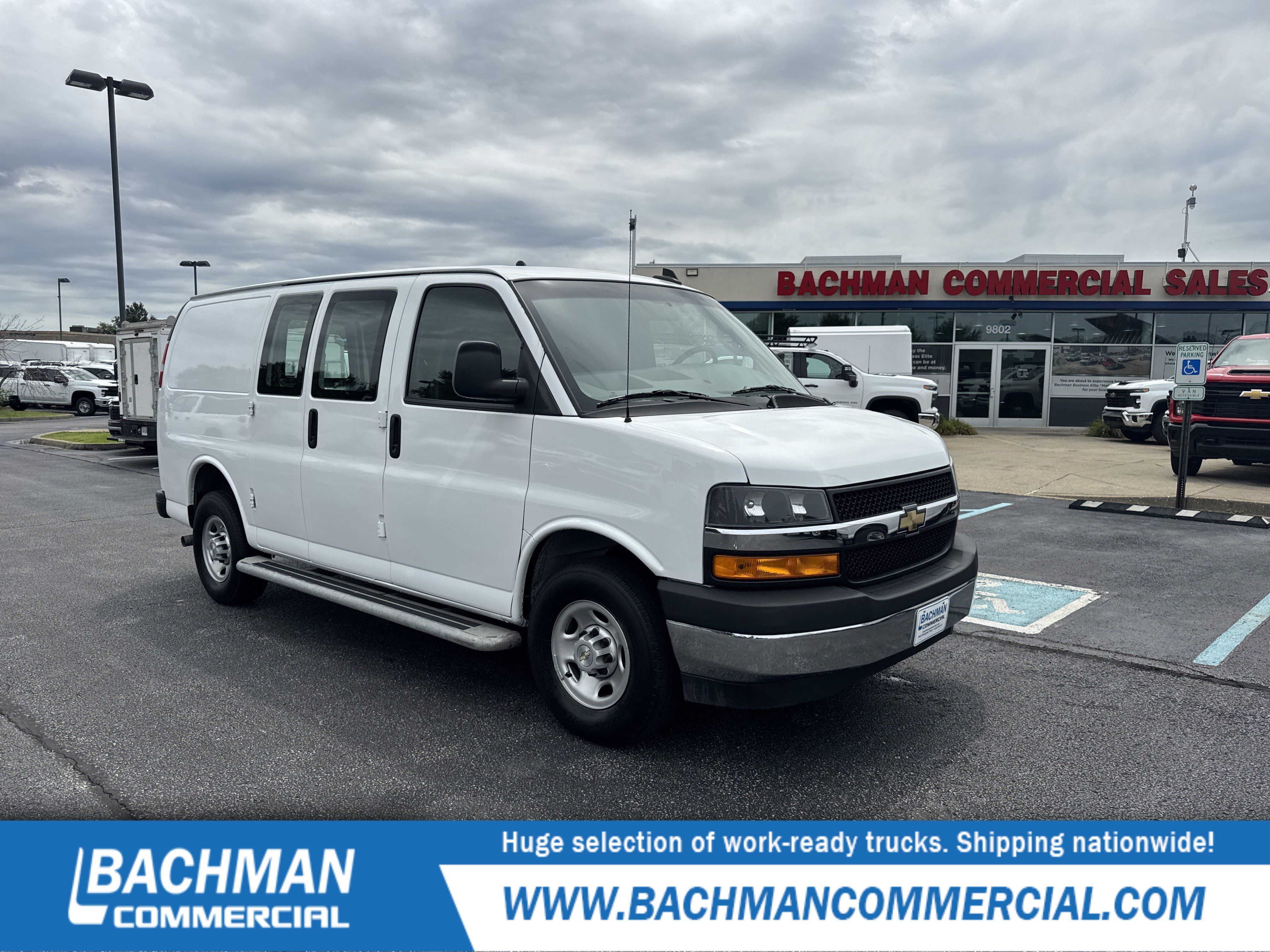Used 2024 Chevrolet Express 2500 w/ Driver Convenience Package RWD image 1