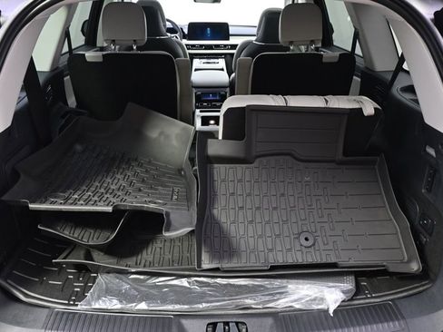 New 2026 Lincoln Aviator Reserve AWD/4WD image 19