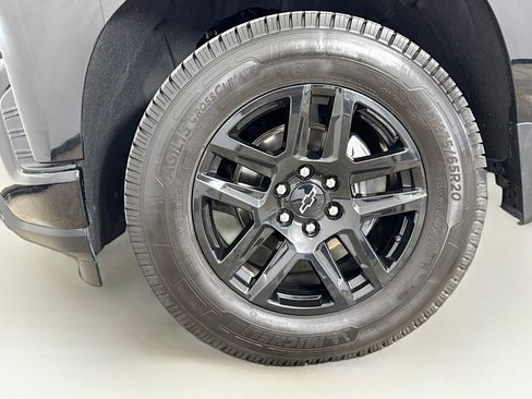 Used 2021 Chevrolet Silverado 1500 Custom w/ Rally Edition RWD image 31