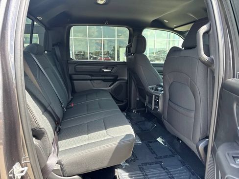 New 2026 RAM 1500 Express AWD/4WD image 27