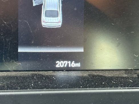 Used 2025 Hyundai Elantra Sport FWD image 20