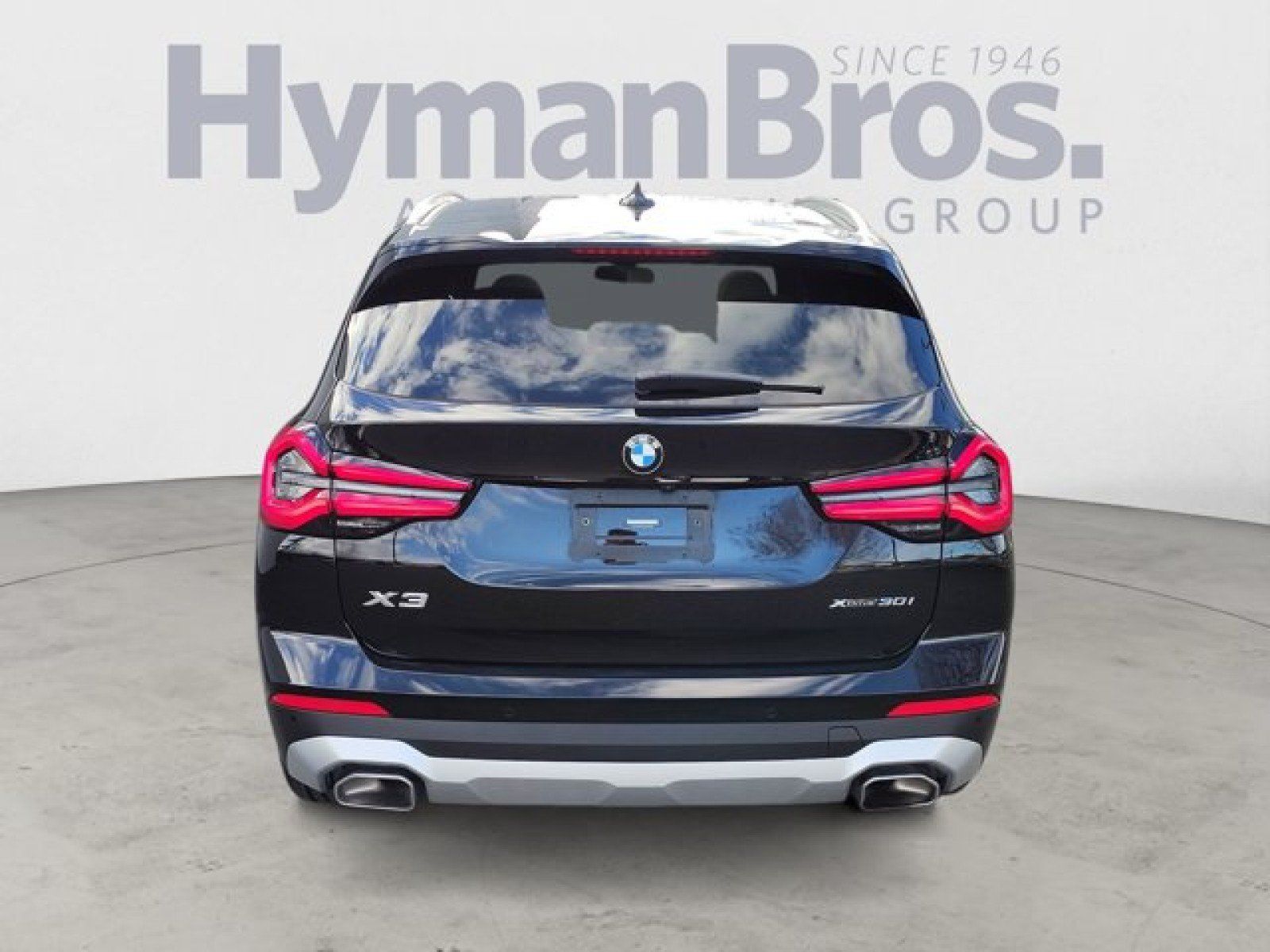 Used 2022 BMW X3 xDrive30i w/ Convenience Package AWD/4WD image 4