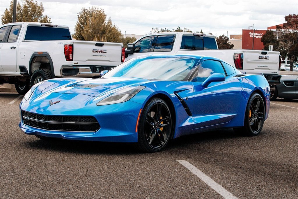 Used 2019 Chevrolet Corvette Stingray Coupe w/ Battery Protection Package RWD image 3