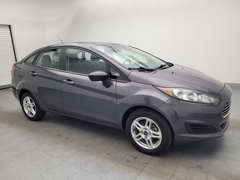 Used 2019 Ford Fiesta SE image 11