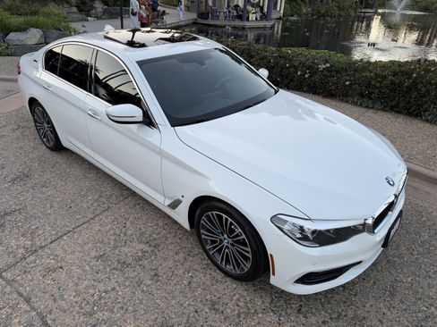 Used 2018 BMW 530e RWD image 7