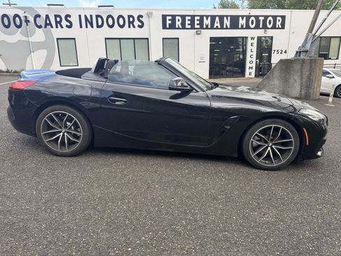 Used 2020 BMW Z4 sDrive30i w/ Driving Assistance Package RWD image 2