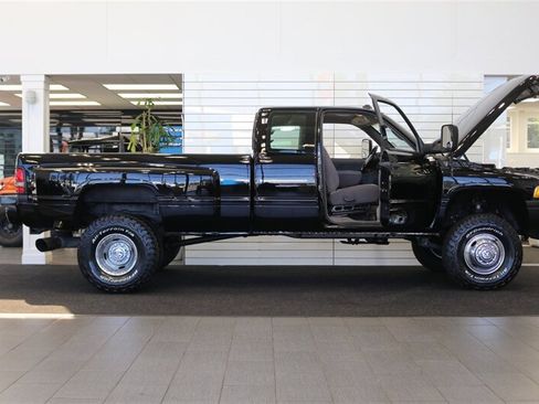 Used 1996 Dodge Ram 3500 Truck 4x4 Club Cab image 11