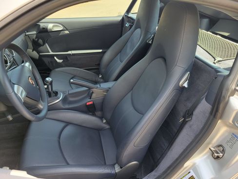 Used 2007 Porsche Cayman S RWD image 5