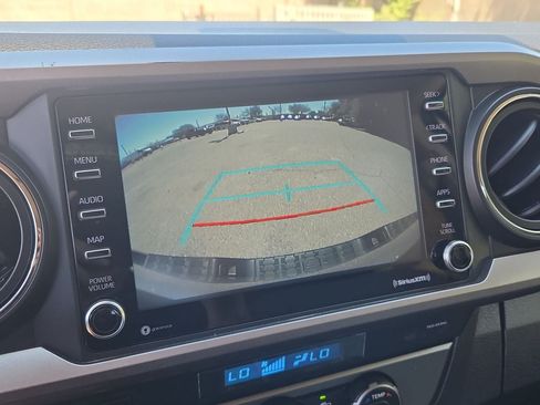 Used 2022 Toyota Tacoma SR5 w/ Technology Package AWD/4WD image 22