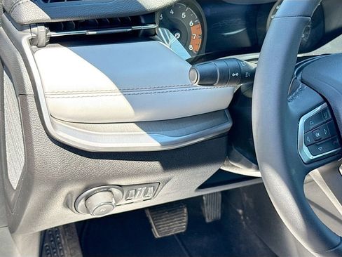 Used 2026 Jeep Compass Limited image 11