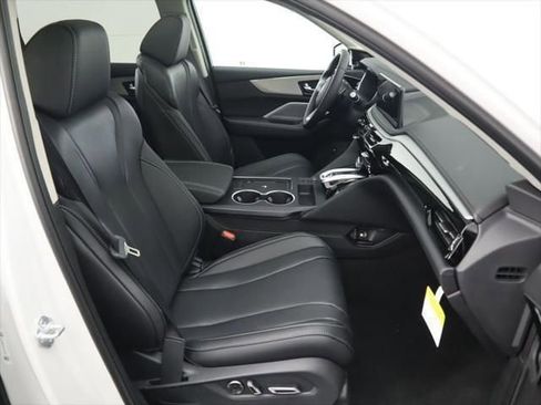 Used 2026 Acura MDX w/ Technology Package image 22