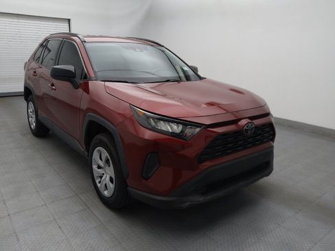 Used 2020 Toyota RAV4 LE FWD image 13