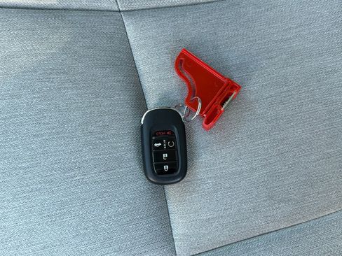 Used 2025 Honda Accord SE image 29