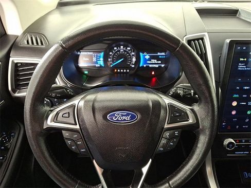 Used 2022 Ford Edge SEL w/ Convenience Package image 18