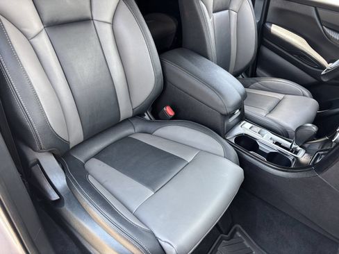 Used 2022 Subaru Ascent Onyx Edition AWD/4WD image 11