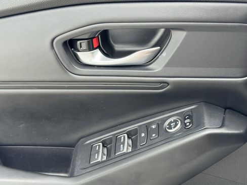 Used 2024 Honda Accord EX image 25