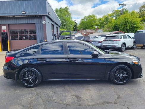 Used 2022 Honda Civic Sport image 8