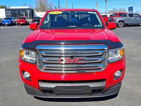 Used 2017 GMC Canyon SLE w/ SLE Convenience Package image 2