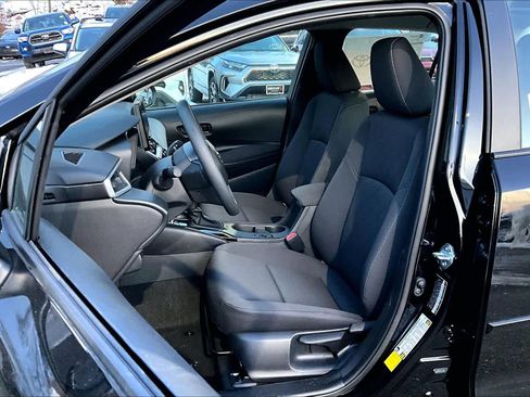 New 2026 Toyota Corolla LE image 9