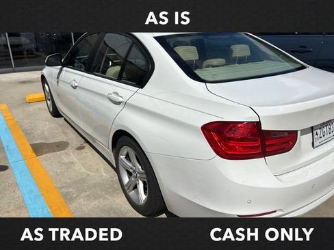 Used 2015 BMW 320i Sedan RWD image 8