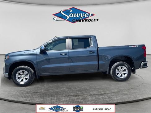 Certified 2021 Chevrolet Silverado 1500 LT AWD/4WD image 2