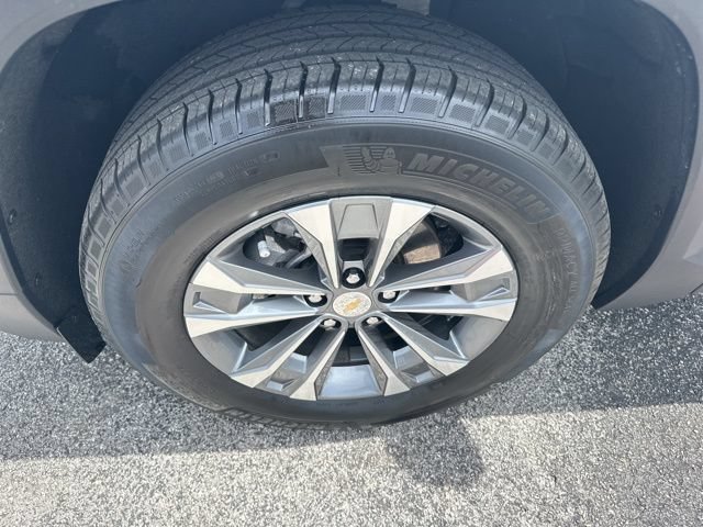 Used 2025 Chevrolet Equinox LT w/ Convenience Package II AWD/4WD image 58