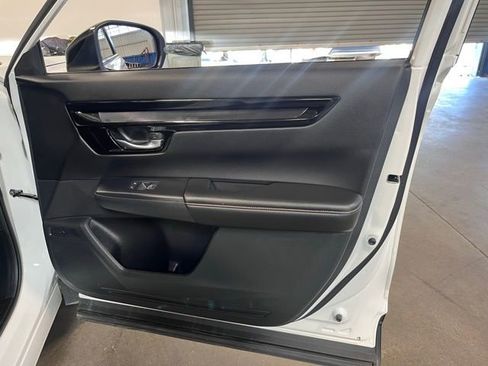 Used 2025 Honda CR-V Sport Touring image 12