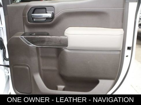 Used 2020 Chevrolet Silverado 1500 LTZ AWD/4WD image 25