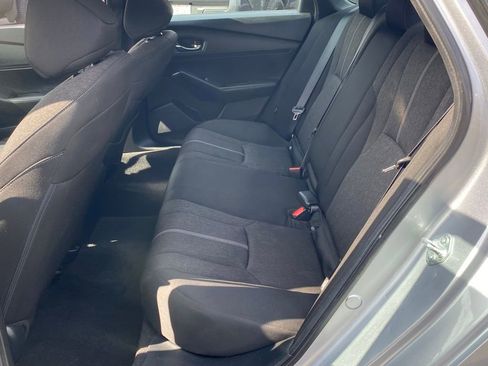 Used 2024 Honda Accord Sport image 8