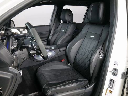 Used 2023 Mercedes-Benz GLS 63 AMG 4MATIC image 11