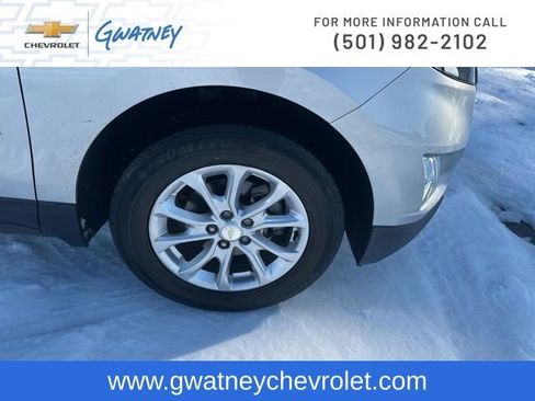 Used 2019 Chevrolet Equinox LS w/ LPO, Chrome Package image 12