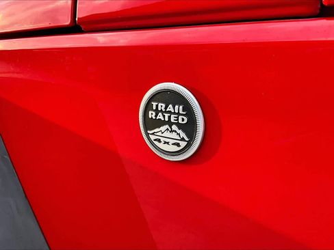 Used 2018 Jeep Wrangler Unlimited Sport image 10