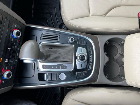 Used 2015 Audi Q5 2.0T Premium Plus w/ Technology Package image 25