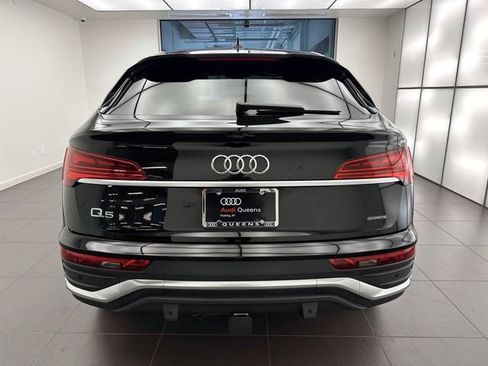 Certified 2023 Audi Q5 2.0T Premium w/ Convenience Package AWD/4WD image 3