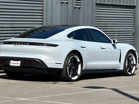 Used 2021 Porsche Taycan 4S w/ Premium Package AWD/4WD image 7