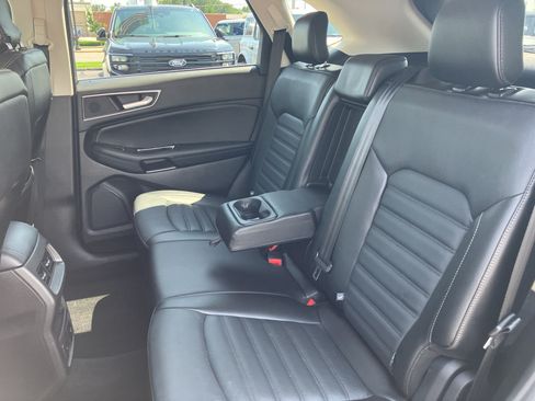 Used 2017 Ford Edge SEL w/ Equipment Group 201A FWD image 29