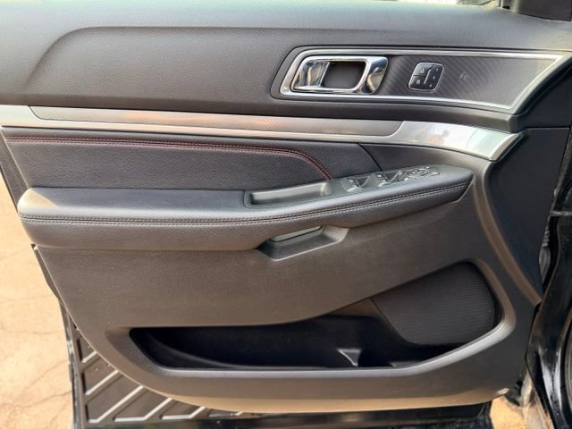 Used 2018 Ford Explorer Sport w/ Equipment Group 401A AWD/4WD image 20