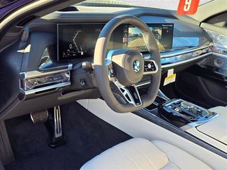 New 2026 BMW 740i xDrive video 3