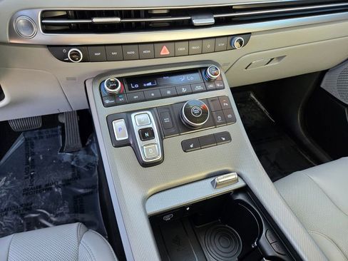 Used 2024 Hyundai Palisade SEL FWD image 22