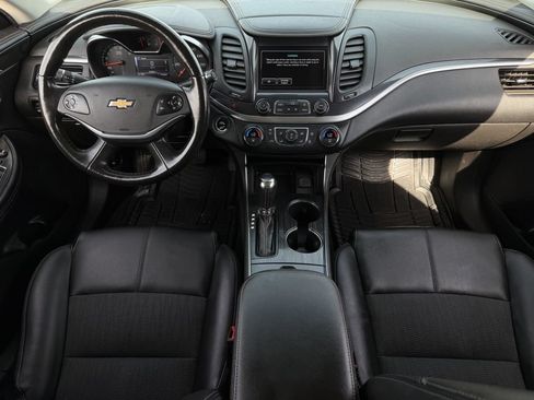 Used 2018 Chevrolet Impala LT FWD image 11