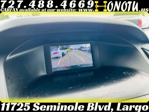 Used 2018 Ford Focus SE FWD image 28