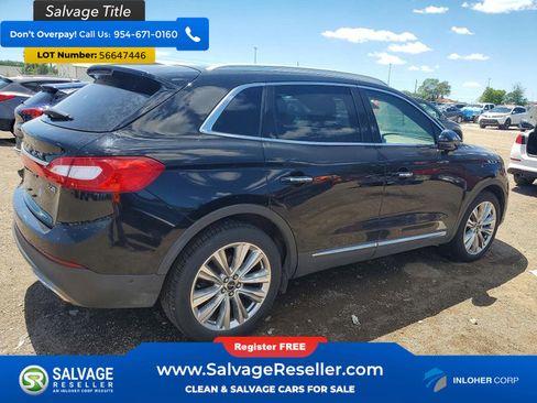 Used 2016 Lincoln MKX Reserve w/ Technology Package AWD/4WD image 4
