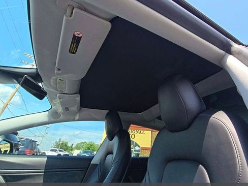 Used 2020 Tesla Model 3 Long Range AWD/4WD image 4