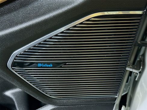 Used 2022 Jeep Grand Cherokee Summit w/ Adv Protech Group IV image 13